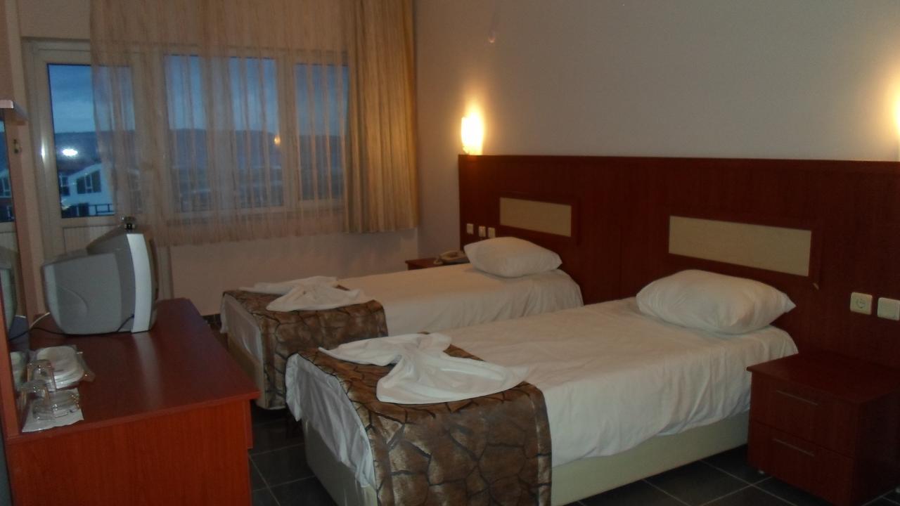 Canakkale Uygulama Oteli̇ Buitenkant foto